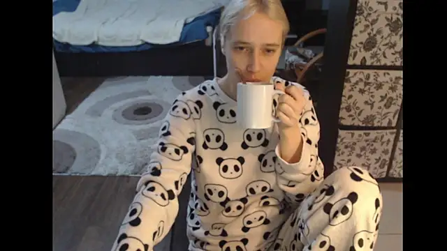 Lucky-Sweet Bb online show from October 28, 2025, 5:00 am