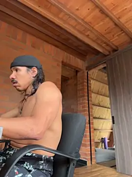 Snapshot of caiiobahia chatting on August 3, 2026, 3:16 pm caiiobahia online show from August 3, 2026, 3:16 pm