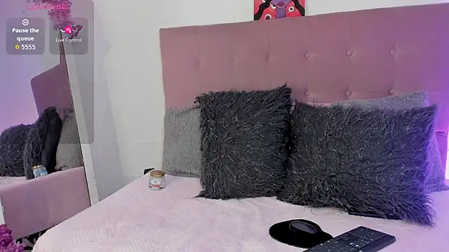  IR1S  online show from November 3, 2025, 9:38 pm