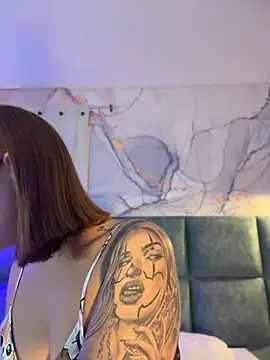 Snapshot of Beella1_ chatting on June 3, 2026, 10:40 am Beella1 online show from June 3, 2026, 10:40 am