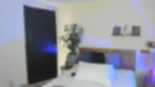 Snapshot of YariRose chatting on May 31, 2026, 3:41 pm YariRose online show from May 31, 2026, 3:41 pm