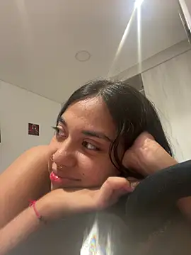 Snapshot of aly_nicols chatting on July 19, 2026, 5:33 am aly nicols online show from July 19, 2026, 5:33 am