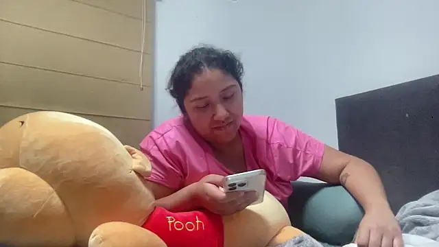 Kmiii21 online show from December 23, 2025, 5:05 am