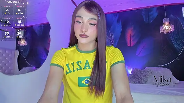 Mika  velvet online show from March 9, 2026, 8:46 pm