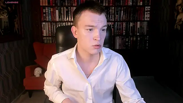 Derek Banville online show from November 14, 2025, 8:07 pm