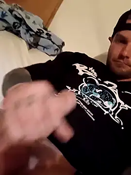 DadDDick925 online show from November 21, 2025, 10:03 am