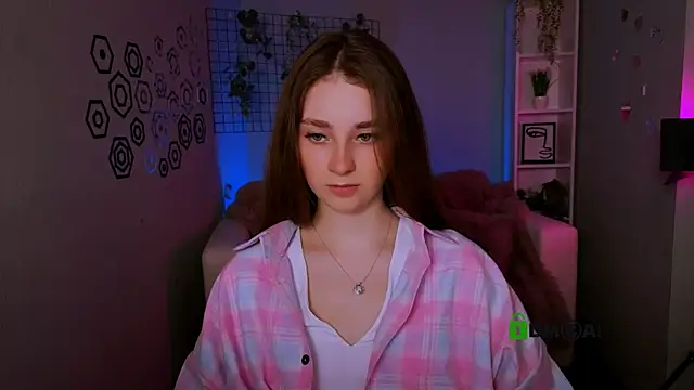 alisabliss online show from April 23, 2026, 7:05 pm