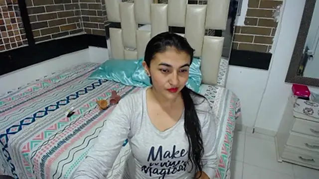 yuliet latin69 online show from November 22, 2025, 2:16 pm