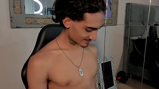 Mr Strike online show from October 27, 2025, 2:37 am