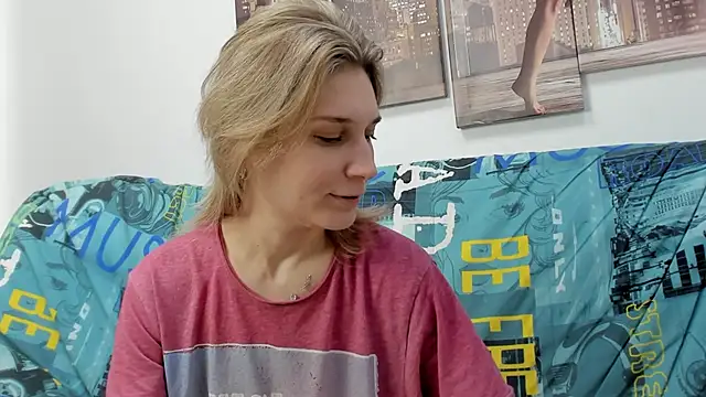 Tenderly Sophie online show from February 6, 2026, 1:21 am