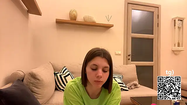 TeraHoman online show from November 16, 2025, 10:37 pm