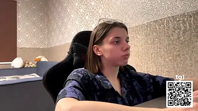 TeraHoman online show from December 4, 2025, 7:11 pm