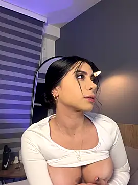 Leila Carteer online show from November 28, 2025, 10:34 pm