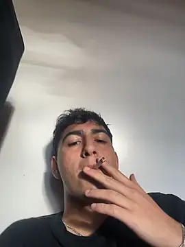 Gduende7 online show from November 28, 2025, 8:33 pm