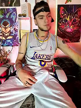 AlickBeliel online show from February 9, 2026, 1:48 pm