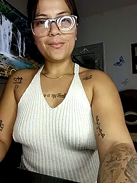 tattyHot95 online show from February 20, 2026, 6:08 pm