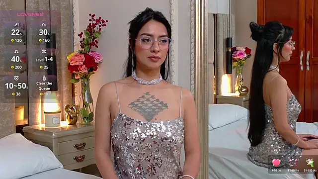 Snapshot of Penelope-Cross chatting on February 12, 2026, 2:12 pm Penelope-Cross online show from February 12, 2026, 2:12 pm