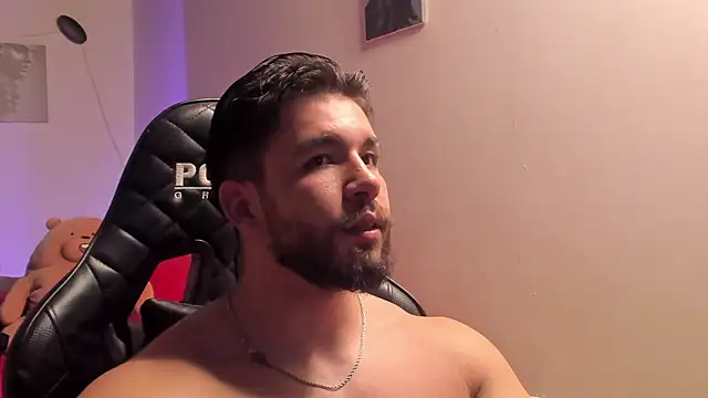 JACKSON STIFLER online show from April 18, 2026, 10:54 pm