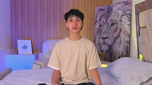 LiamPage  online show from December 4, 2025, 8:17 pm