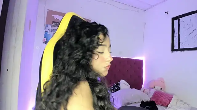 emily stars1 online show from March 19, 2026, 7:56 am