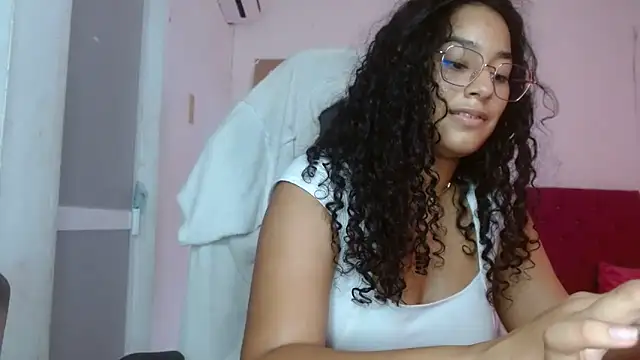 emily stars1 online show from March 28, 2026, 7:46 pm