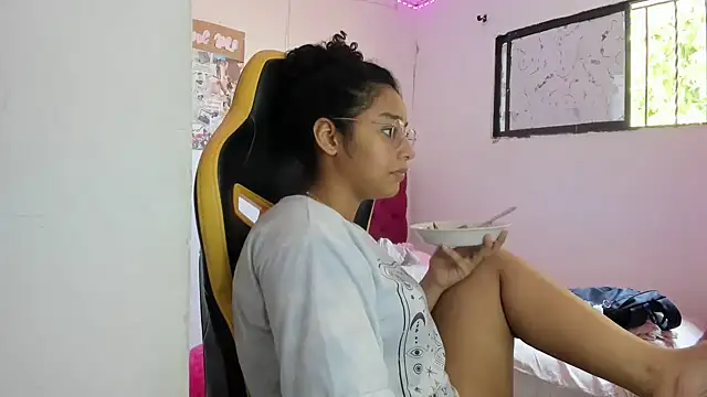 emily stars1 online show from March 31, 2026, 5:24 pm