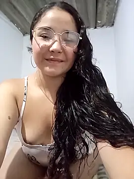 cami 3008 online show from March 26, 2026, 6:30 am