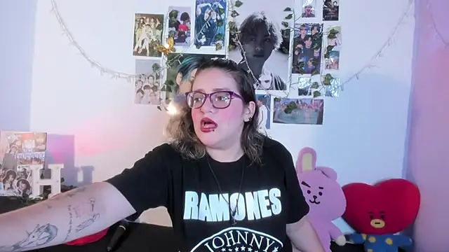 Rose Hellen online show from November 8, 2025, 5:51 am