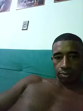 Snapshot of juniordotado87 chatting on January 11, 2026, 1:43 am juniordotado87 online show from January 11, 2026, 1:43 am