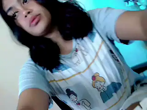 sassysiren28 online show from February 23, 2026, 6:33 am