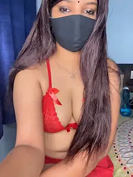 Cute Marina online show from April 4, 2026, 8:23 am