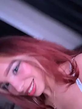 Snapshot of Latinagf chatting on November 13, 2025, 4:00 am Latinagf online show from November 13, 2025, 4:00 am