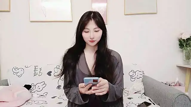 yuyan3929 online show from June 22, 2026, 1:07 am