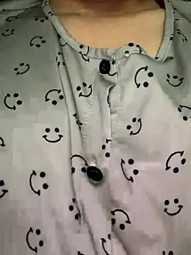 Emily-y online show from January 9, 2026, 12:52 pm