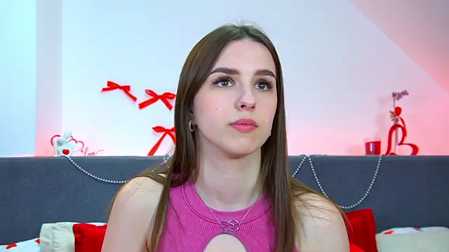 AliceAtkins online show from April 16, 2026, 6:14 am