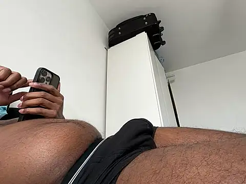 blacksamii2 online show from March 13, 2026, 12:12 pm