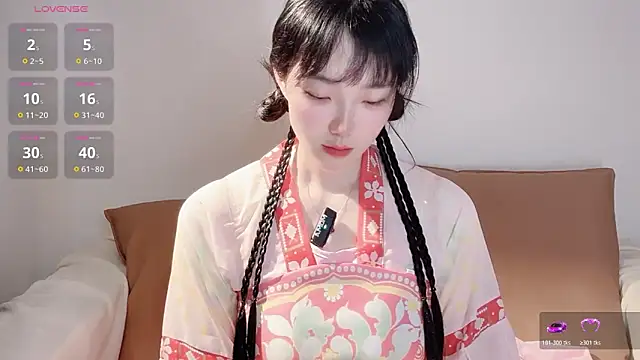 upoo7lt online show from April 8, 2026, 1:49 am