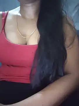 Snapshot of Ezabelljohn chatting on June 8, 2026, 6:03 am Ezabelljohn online show from June 8, 2026, 6:03 am