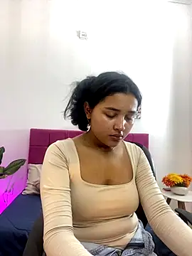 ladulceale online show from December 2, 2025, 11:04 am