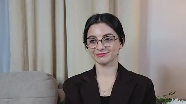 CasandraMickell online show from October 31, 2025, 6:09 pm