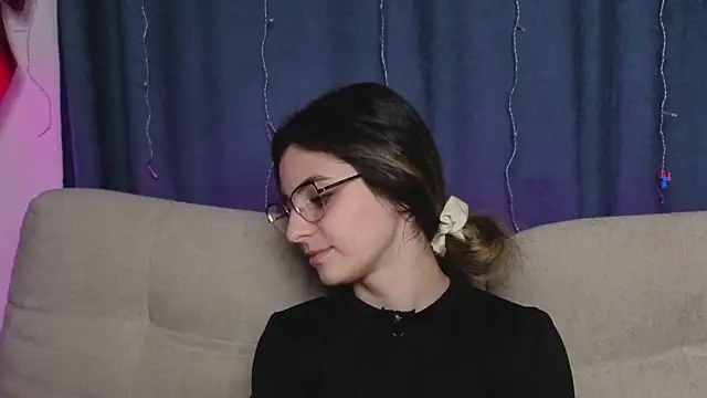 CasandraMickell online show from November 16, 2025, 7:30 pm