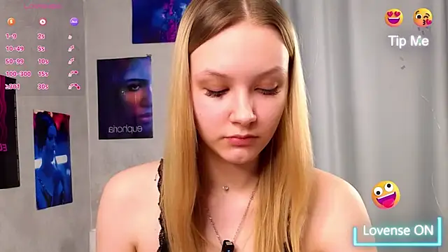 ElissaGlod online show from March 4, 2026, 11:16 am