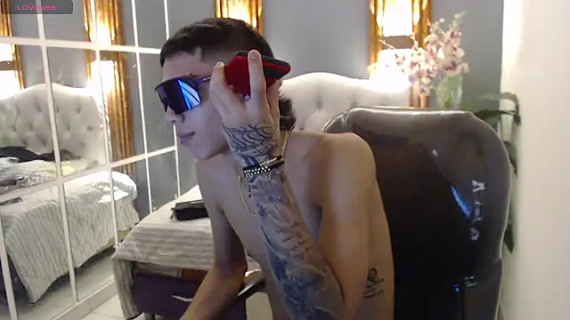 paul ponce online show from December 18, 2025, 10:49 pm