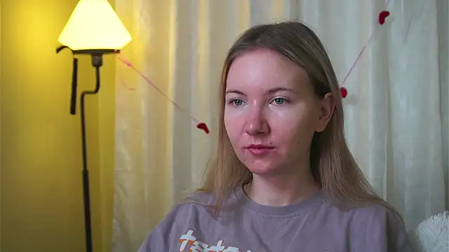 Snapshot of CathyHeximer chatting on February 11, 2026, 7:13 am CathyHeximer online show from February 11, 2026, 7:13 am