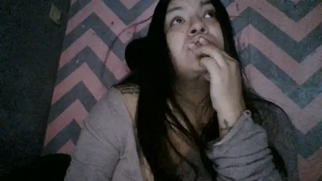 Jennifersbodyy online show from November 10, 2025, 5:01 pm