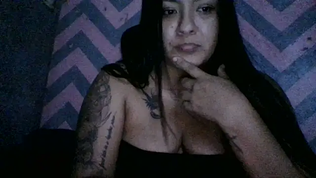 Jennifersbodyy online show from November 13, 2025, 4:22 am