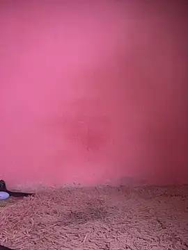 Gigi Scott  online show from April 11, 2026, 7:45 am