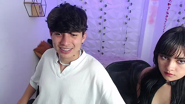 Cassie and Jonah online show from November 26, 2025, 5:03 pm