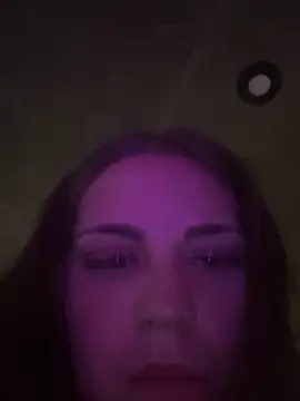 elliepixie online show from November 18, 2025, 5:23 am