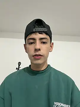 Sebastian Reed online show from February 7, 2026, 5:11 am